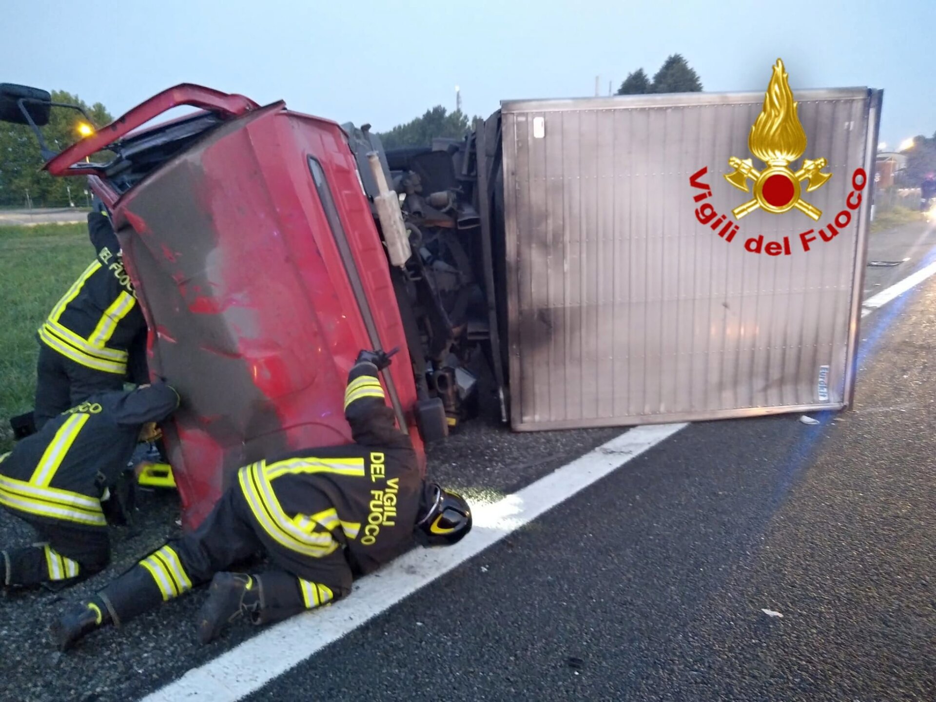 Schianto Tra Tir In A Code E Disagi In Autostrada Prima Lodi