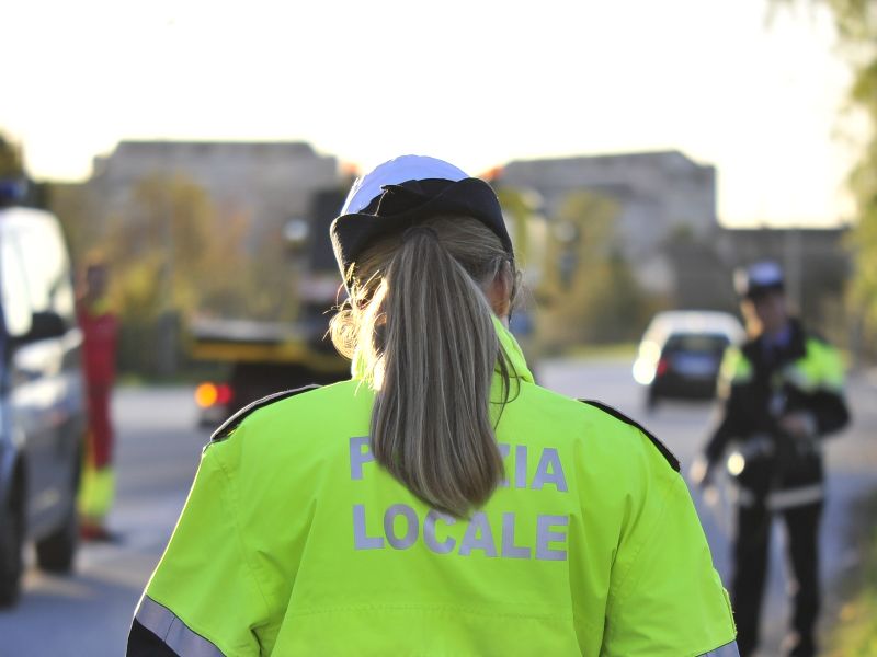 Consiglio Comunale Lodi: ok a spray e manganelli per la polizia