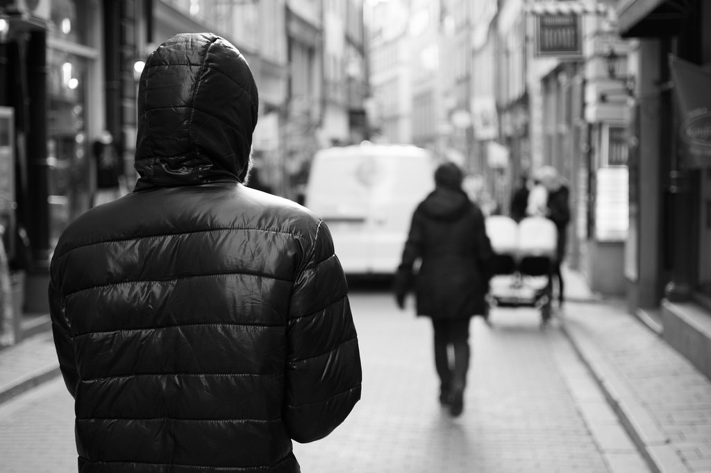 Stalking alla ex scattano i domiciliari per un lodigiano