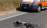 74enne investe un ciclista e scappa, denunciato per omissione di soccorso