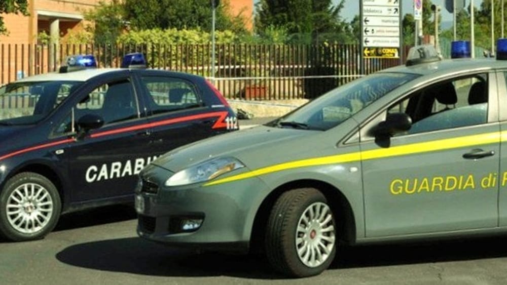 Indagini condotte dalla guardia di finanza e arresto eseguito dai carabinieri