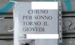 Aprile dolce dormire: negozio chiuso... per sonno