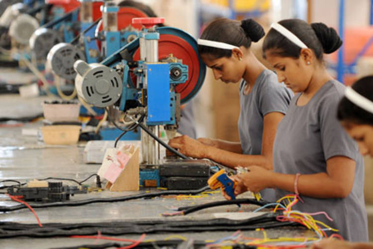 Industria manifatturiera e artigianato inizio d’anno positivo