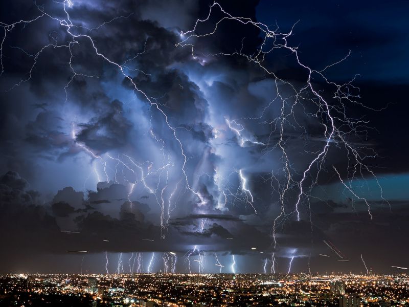 Previsioni meteo: allerta arancione per forti temporali in Lombardia