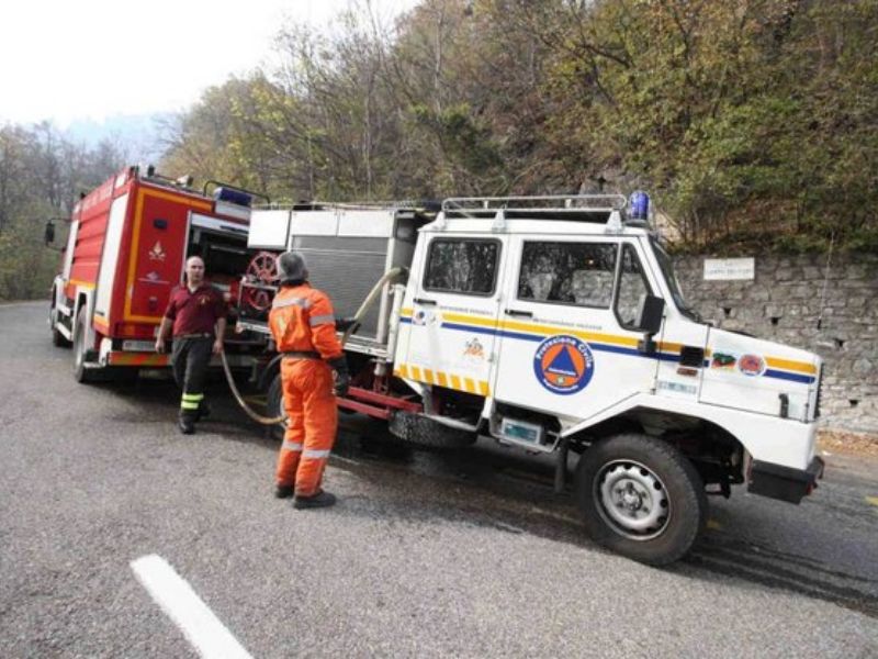 Squadre Emergenza Vigili del Fuoco-Protezione civile