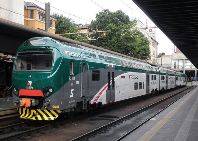 Disagi treni, Fontana chiede ai pendolari “un po’ di pazienza”