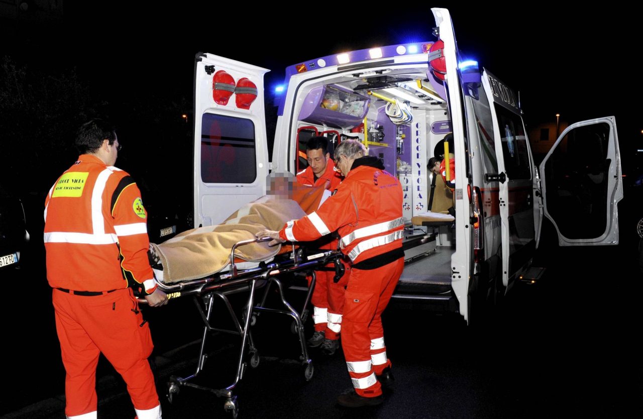 Incidente stradale a Maleo, paura per un 30enne