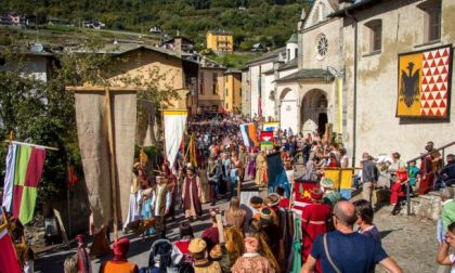 Rievocazione storica in Valtellina, a Teglio un tuffo nel Rinascimento