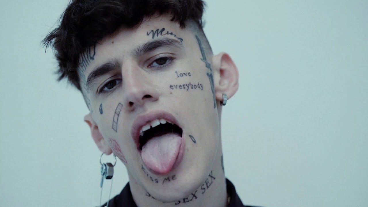 Il rapper Young Signorino denunciato dal sindaco