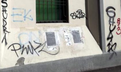 A Lecco gli anarchici danno degli stupratori agli Alpini con un manifesto