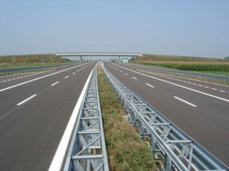 Infrastrutture viarie: oggi un vertice in Prefettura