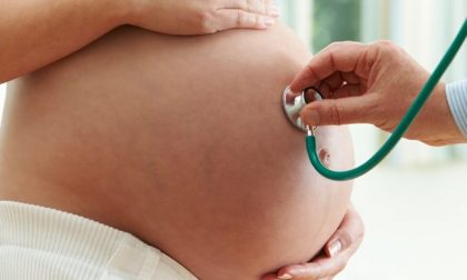 Spina bifida curata nell’utero, al San Raffaele la prima in Europa