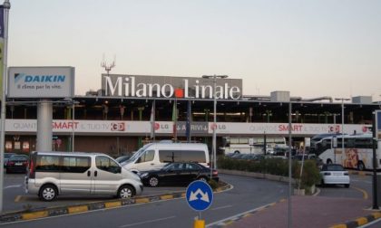 Incidente a Linate, furgone urta un'ala: voli ripresi dalle 13