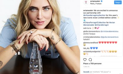 Chiara Ferragni nella bufera (inutile) per le bottigliette di acqua di lusso