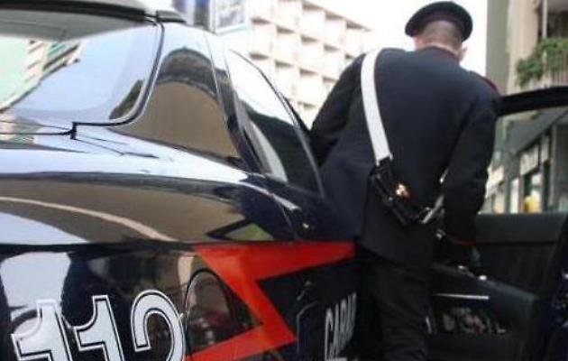Rapinarono pensionato, denunciati tre giovani