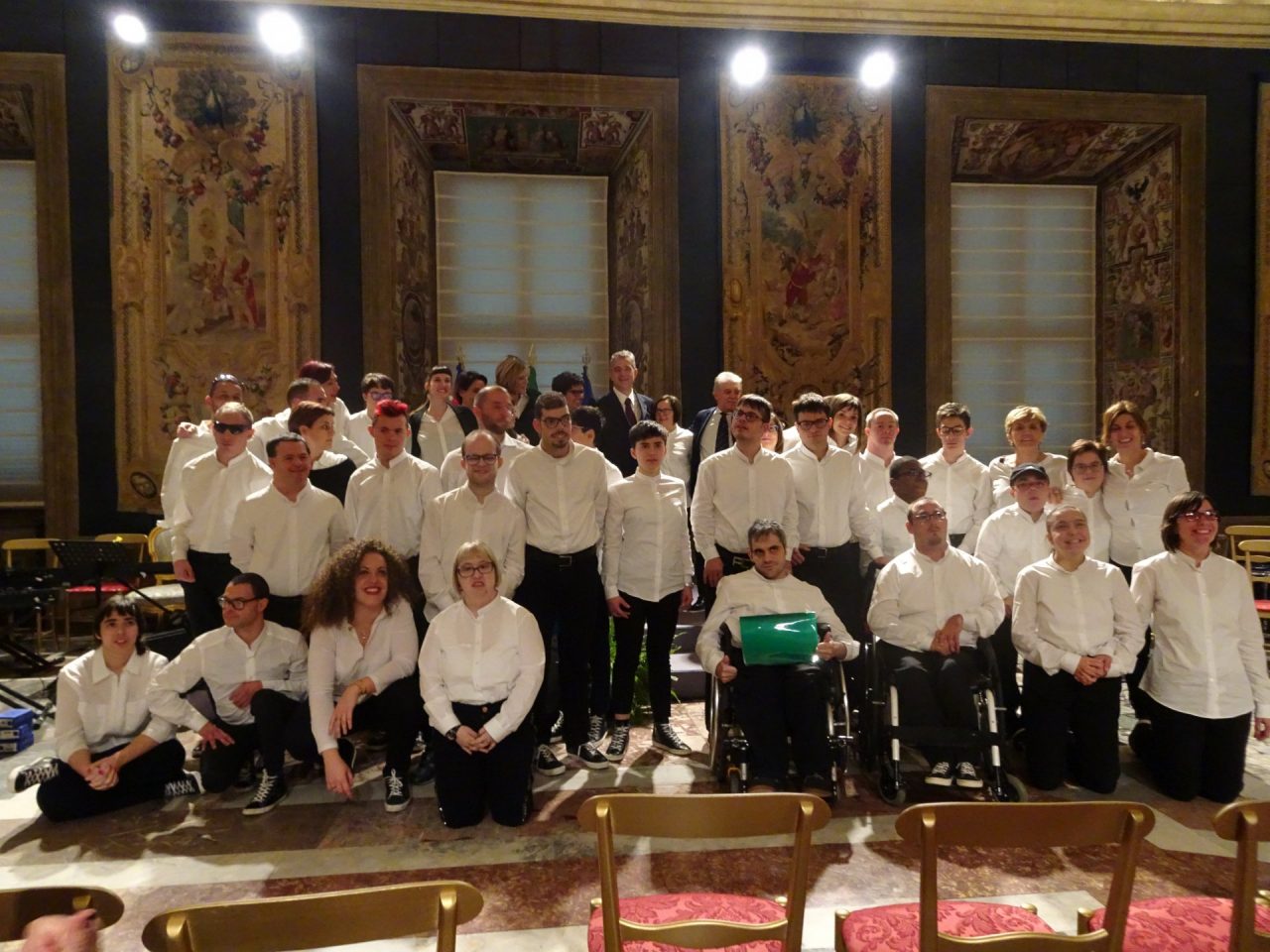 MagicaMusica da Mattarella, l’abbraccio dei musicisti speciali al presidente FOTO