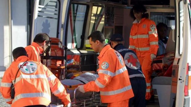 In fuga contromano sulla A1: 4 feriti, due gravi, accusato di tentato omicidio