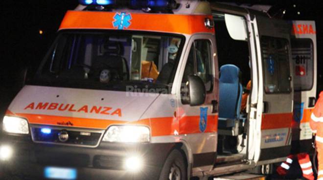 Pedone investito, un 39enne in ospedale SIRENE DI NOTTE