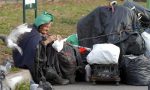 Iniziato lo sgombero dei senzatetto sotto il ponte della tangenziale