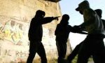 Maxi rissa tra baby gang rivali in centro a Casalpusterlengo la sera di Natale, coinvolti 50 giovani
