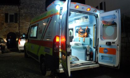Cade malamente a terra, 44enne in ospedale SIRENE DI NOTTE