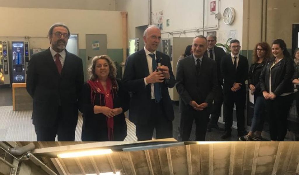 Prof aggredita: il ministro Bussetti in visita all’Einaudi