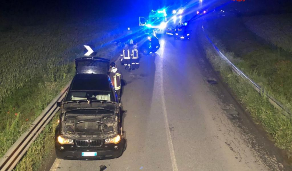 Scontro tra due auto a Sant’Angelo Lodigiano, 6 feriti