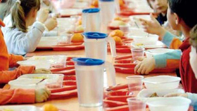 Festa per 700 bambini dopo le lezioni dedicate al cibo