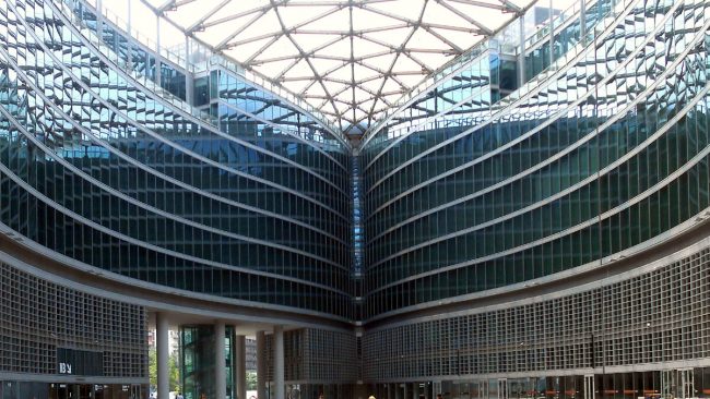 Inchiesta Lombardia: governatore Fontana sentito dai pm