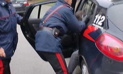 Fermato per caso dai Carabinieri viene scoperto con 66 grammi di cocaina in tasca