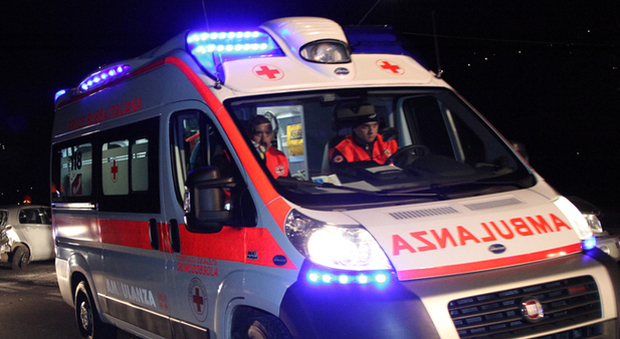 45enne in ospedale per un malore SIRENE DI NOTTE