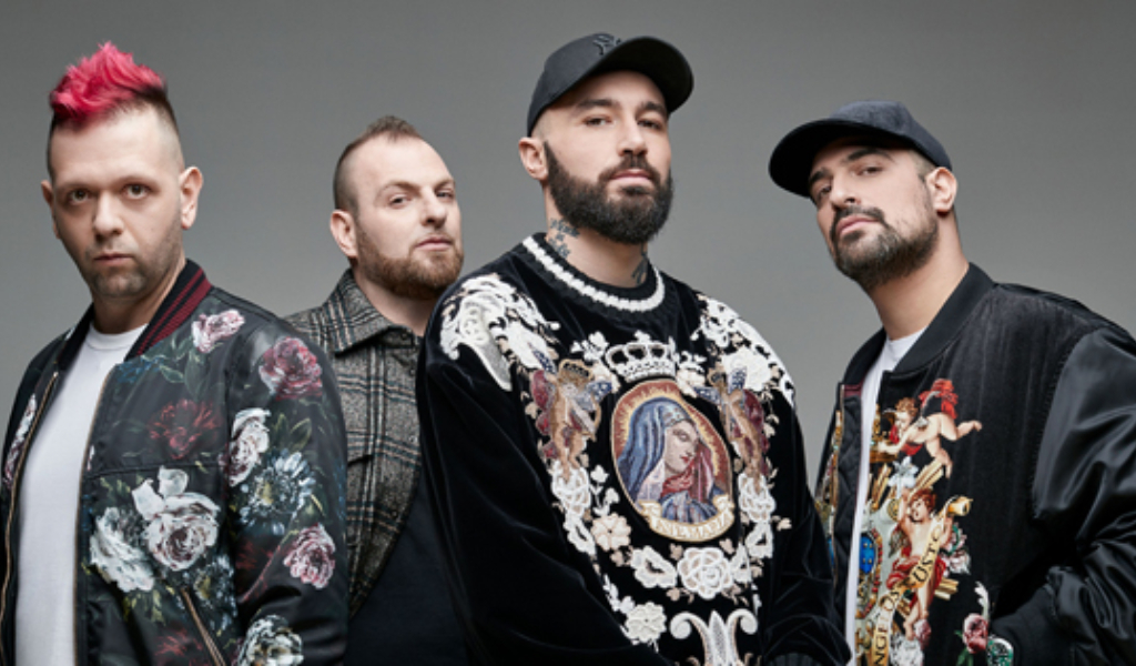 Boomdabash:  “Per Un Milione Tour” al Castello Visconteo VIDEO