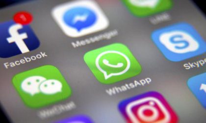 Whatsapp down, impossibile mandare foto e messaggi audio