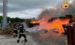 A fuoco la piazzola ecologica di Valera Fratta