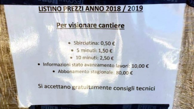 Pensionati che guardano i cantieri stradali: ora ci sono anche le tariffe FOTO