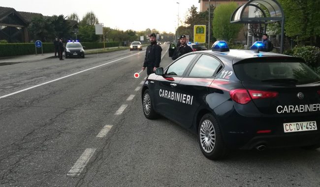 In auto con l’ex compagna nonostante il divieto di avvicinamento: 28enne arrestato