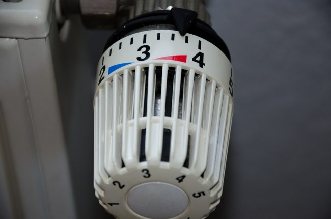Fuori i vestiti pesanti: da domani calano le temperature (ma si potrà accendere il riscaldamento)