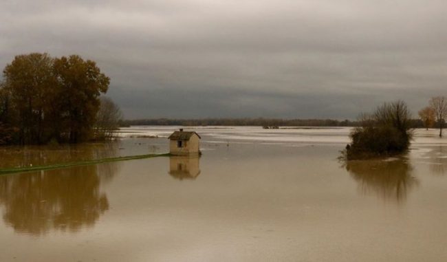 Fiume Po, pre-allerta per l’arrivo dell’onda di piena