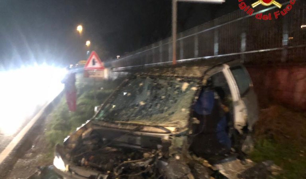Scontro tra auto a Castiraga Vidardo, ferita bambina di 5 anni