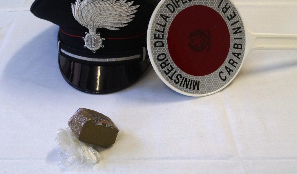 Girava per Codogno con 42 grammi di hashish in tasca