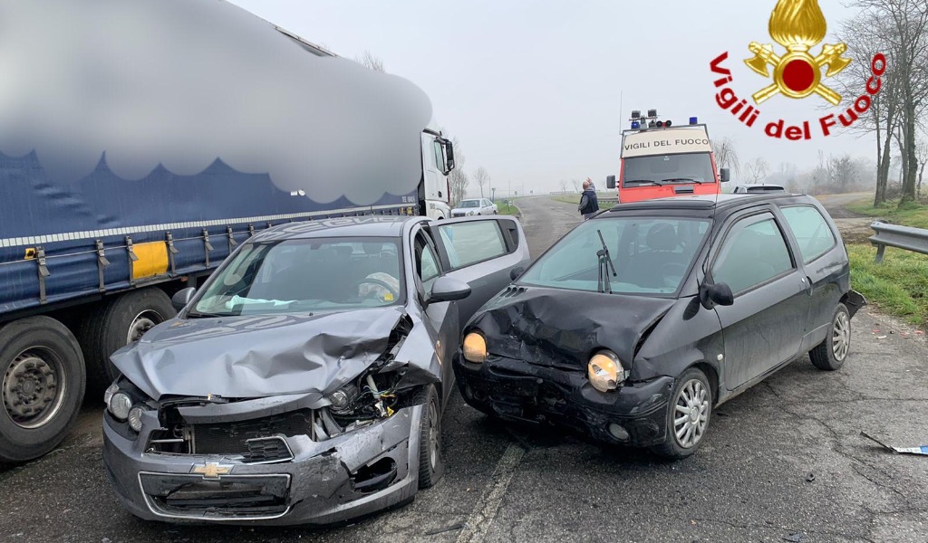 Incidente sulla sp 123 all’altezza di Marudo, tre auto coinvolte FOTO