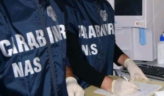 Ispezioni a Lodi Vecchio: sanzionato un esercizio commerciale per carenze su lavoro e alimenti