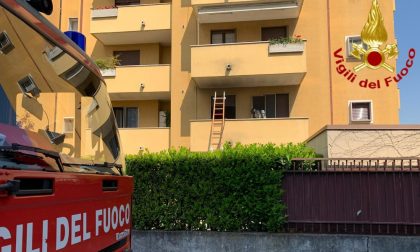 In fiamme un appartamento a Sant'Angelo: madre e figlio salvati dai Vigili del fuoco