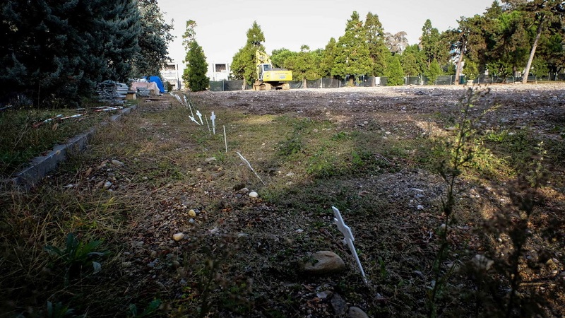 Morti di Covid che nessuno reclama: il Comune crea uno spazio per loro nel cimitero