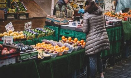 Mercati all’aperto, (forse) si riapre: dal 29 aprile via alla sperimentazione