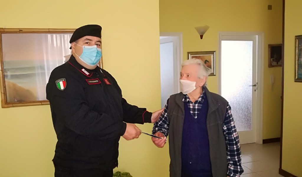 Pensione agli anziani: a consegnarla ci pensano i Carabinieri
