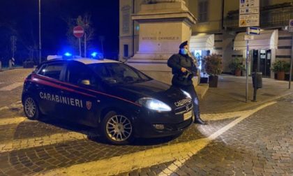 Agli arresti domiciliari esce a fare un giro in bici: arrestato appena è tornato a casa