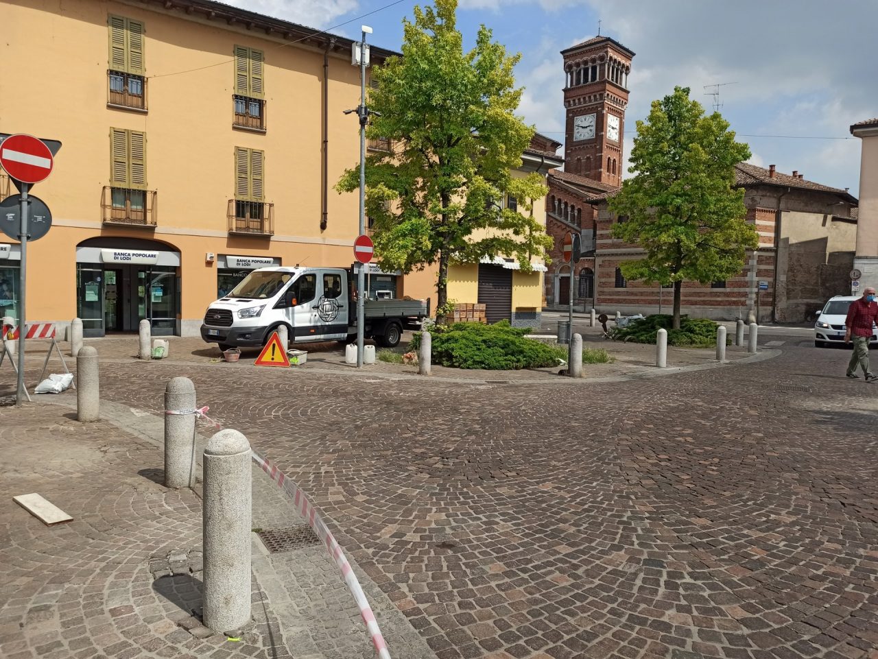 Lodi, riqualificazione piazzale Barzaghi: ieri e oggi i lavori