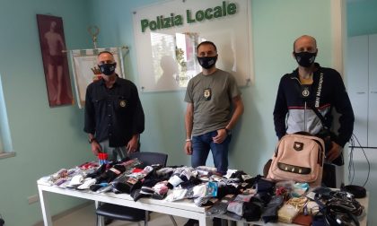 Lotta all'abusivismo e rimozione di auto senza assicurazione: Polizia Locale all'opera