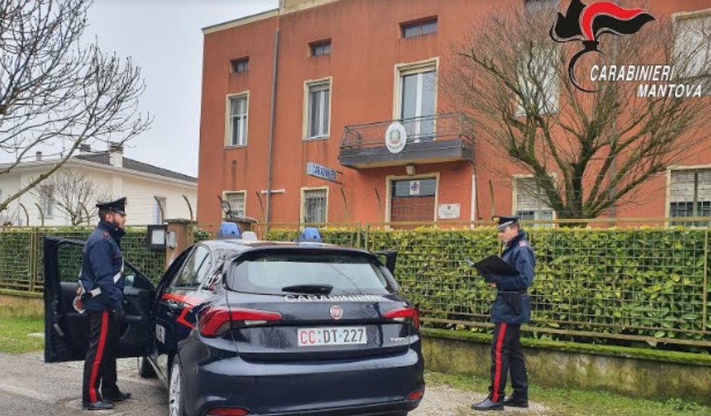 Fermato durante un controllo viene scoperto alla guida di un’auto oggetto di confisca